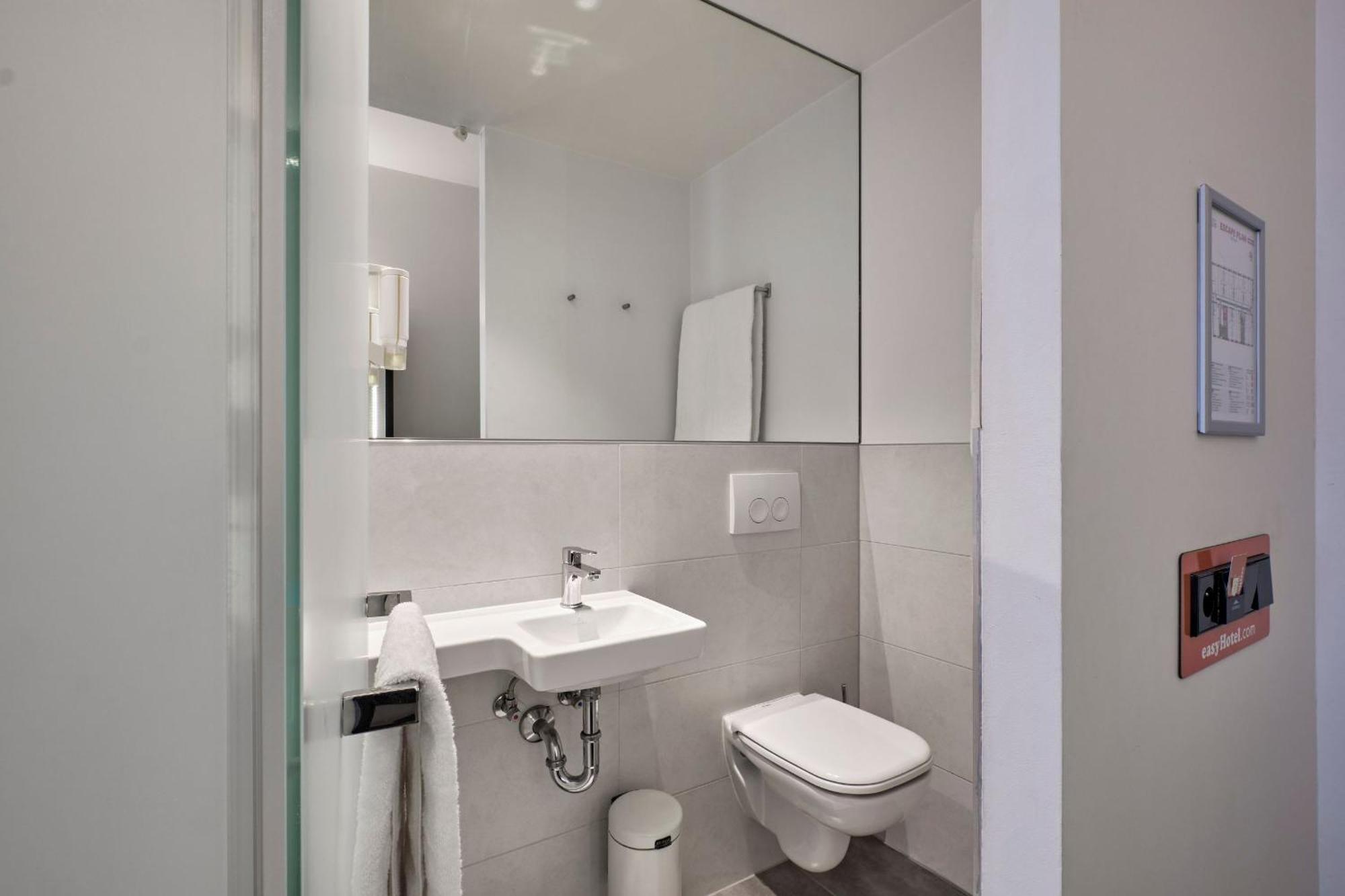 Easyhotel The Hague City Centre Zimmer foto
